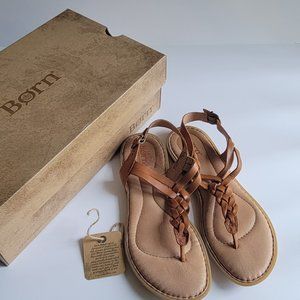 Born Leather Hemming Light Gold Sandals Size 6.5